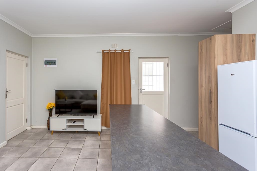 2 Bedroom Property for Sale in Parklands Western Cape